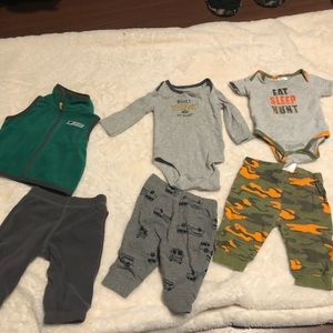 Baby pants and shirts measure 3m